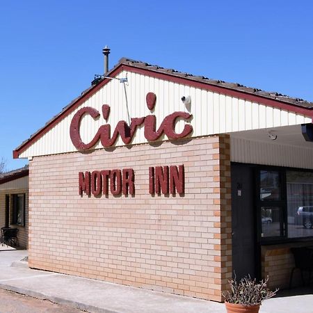 Civic Motor Inn Cowra Extérieur photo